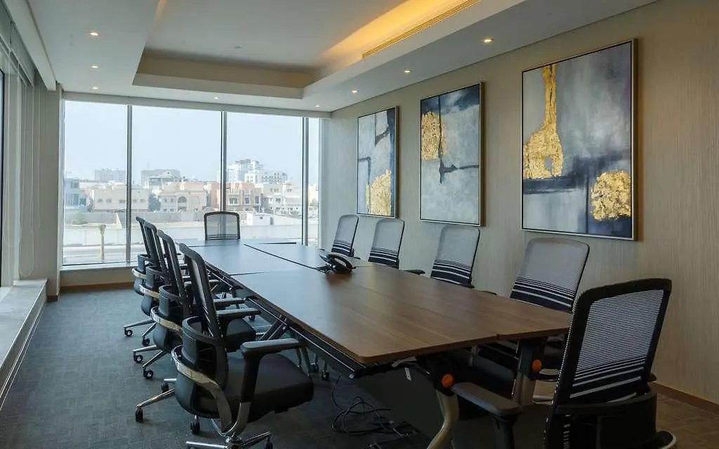 Comfort Hotel Jeddah King Road