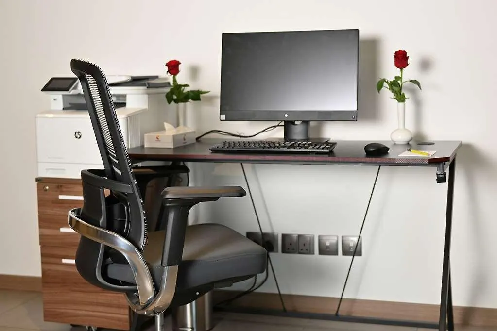 Comfort Hotel Jeddah King Road