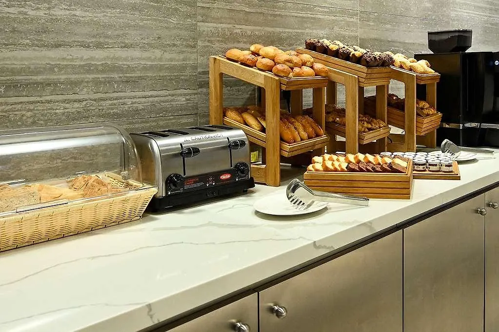 Comfort Hotel Jeddah King Road 3*,  Arabia Saudita